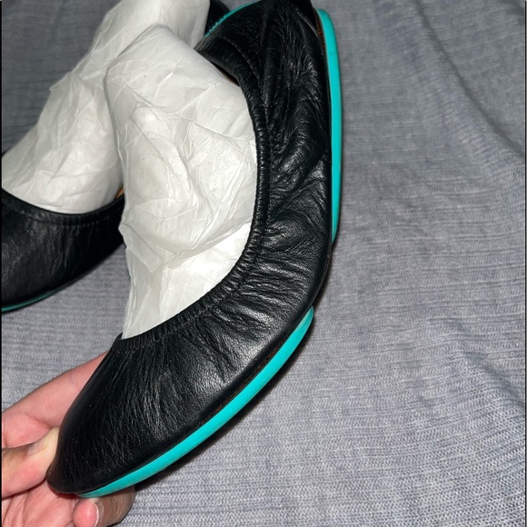 Tieks 🖤 Black Size 7 - Picture 7 of 12